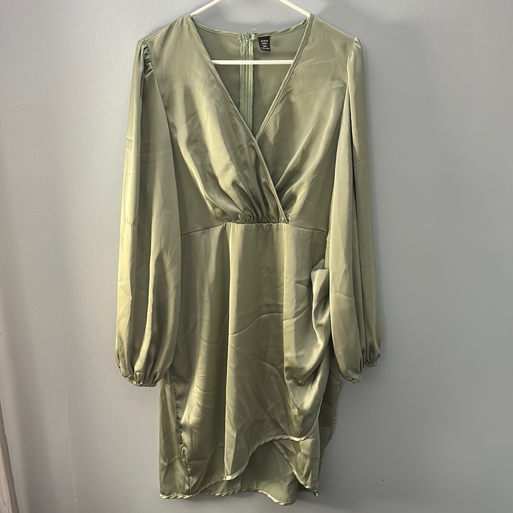 Long sleeved dress